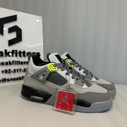 AR JDN 4 - Retro -   Grey with Green