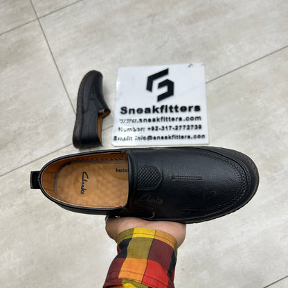 Clarks Shoes - D5 - Black