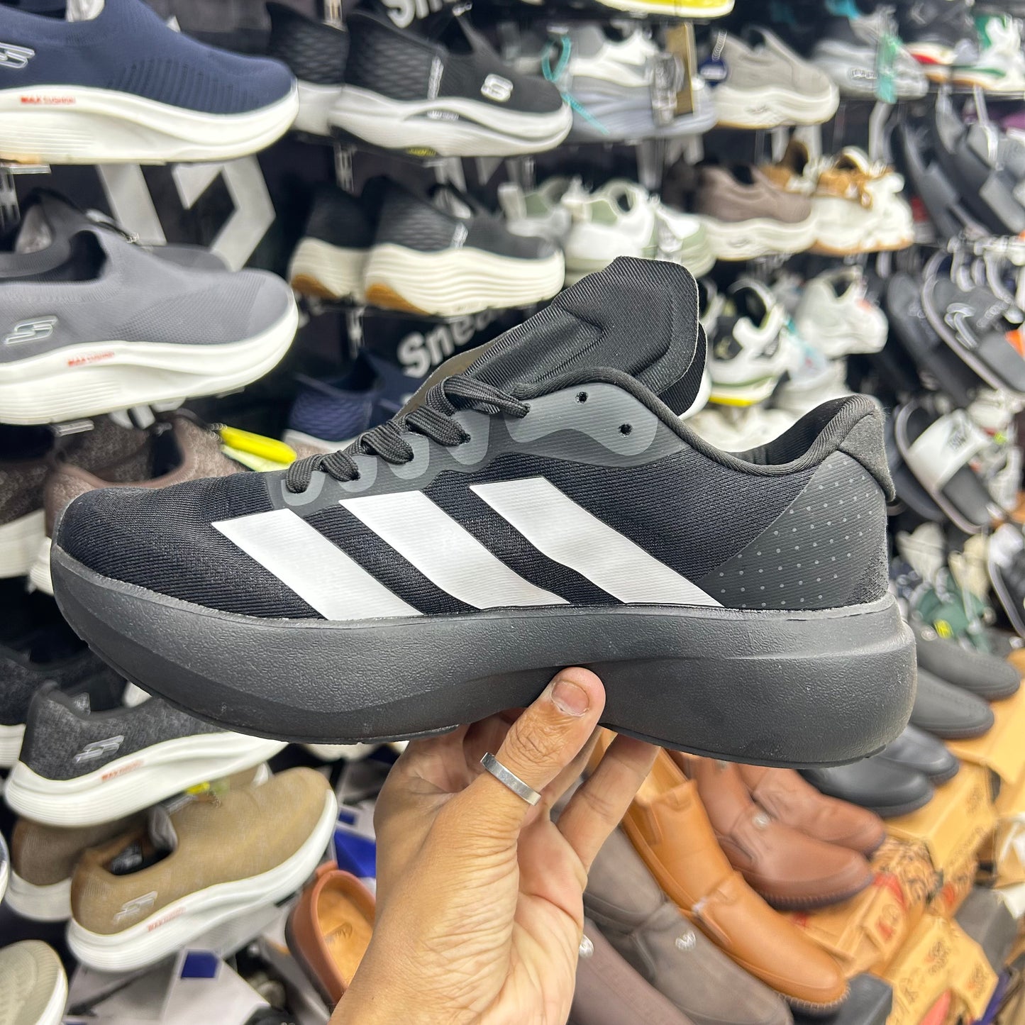 Adid -  Adizero Evo SL Core Black with Cloud White 2.0