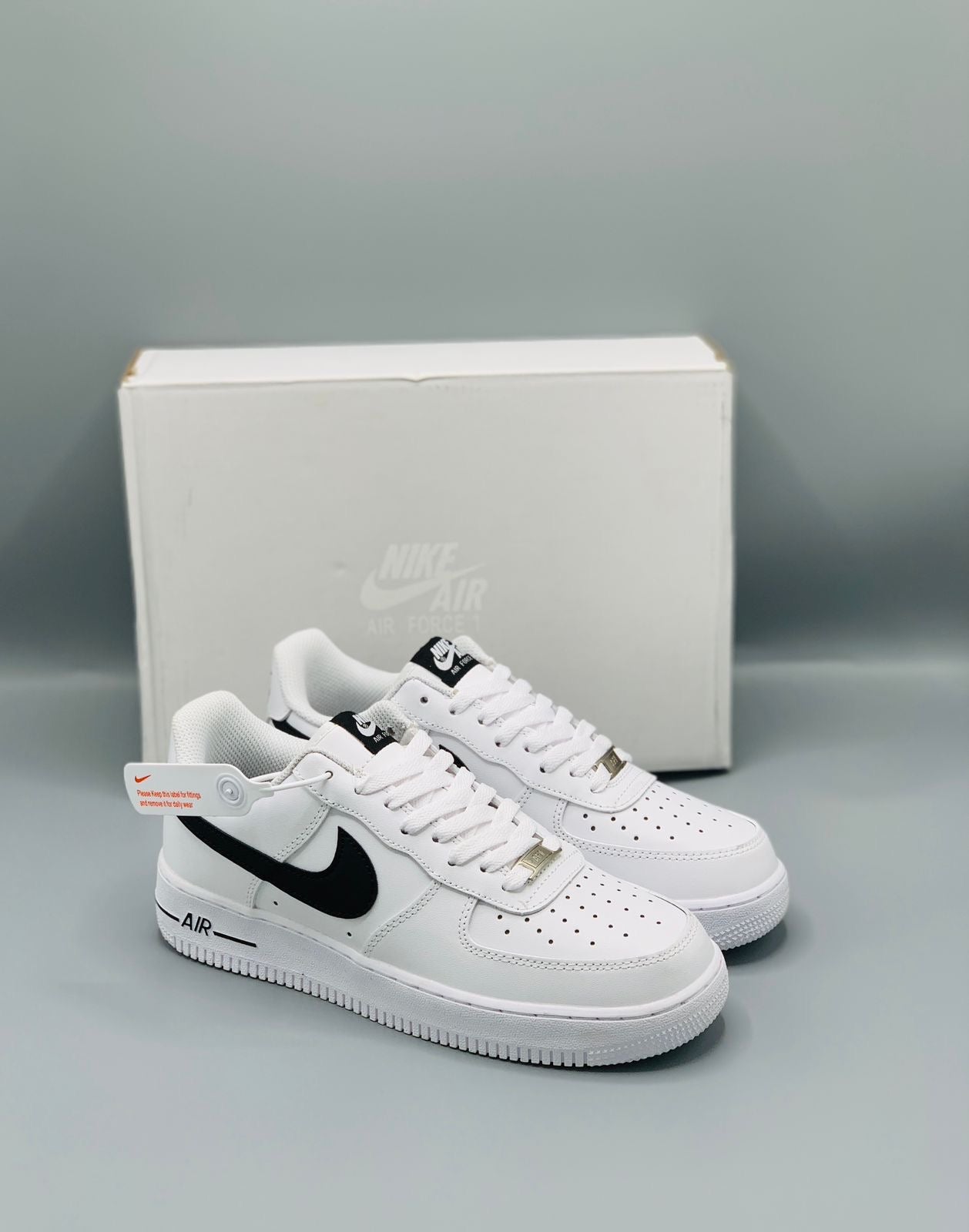 AF 1 White Black Pebbled Leather (DOT PERFECT PREMIUM BATCH)