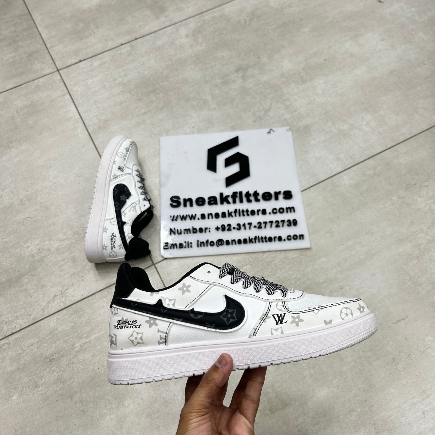 NK - Fashion LV - White with Black
