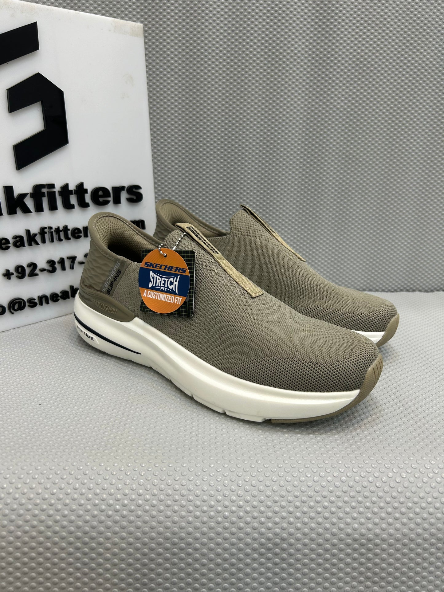 Skechers - Hyper & Burst - Khaki (Master)