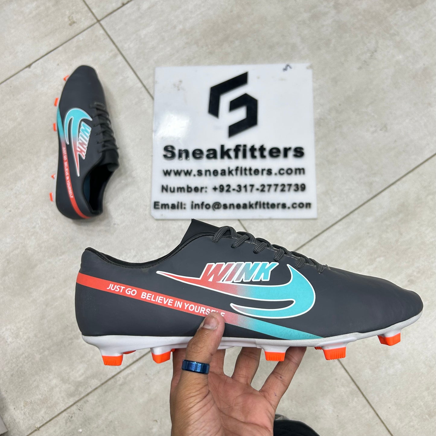 Football - NK - Toe - Gray