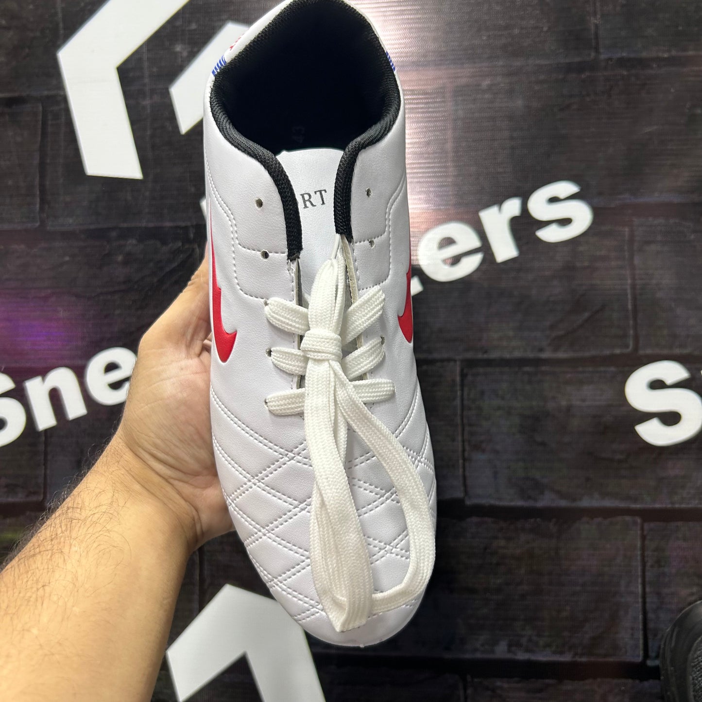 NK - Grippers - white