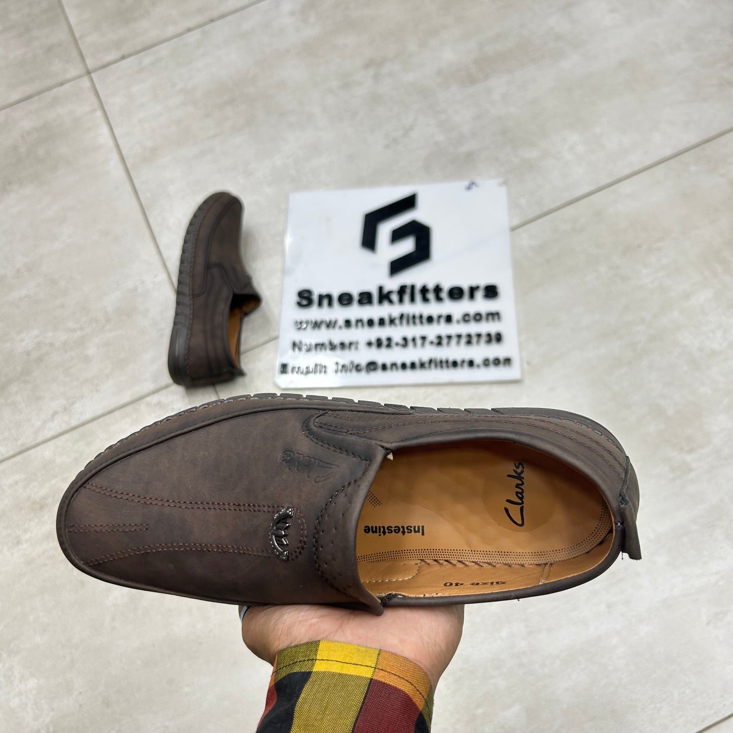 Clarks Shoes - D7 - Brown