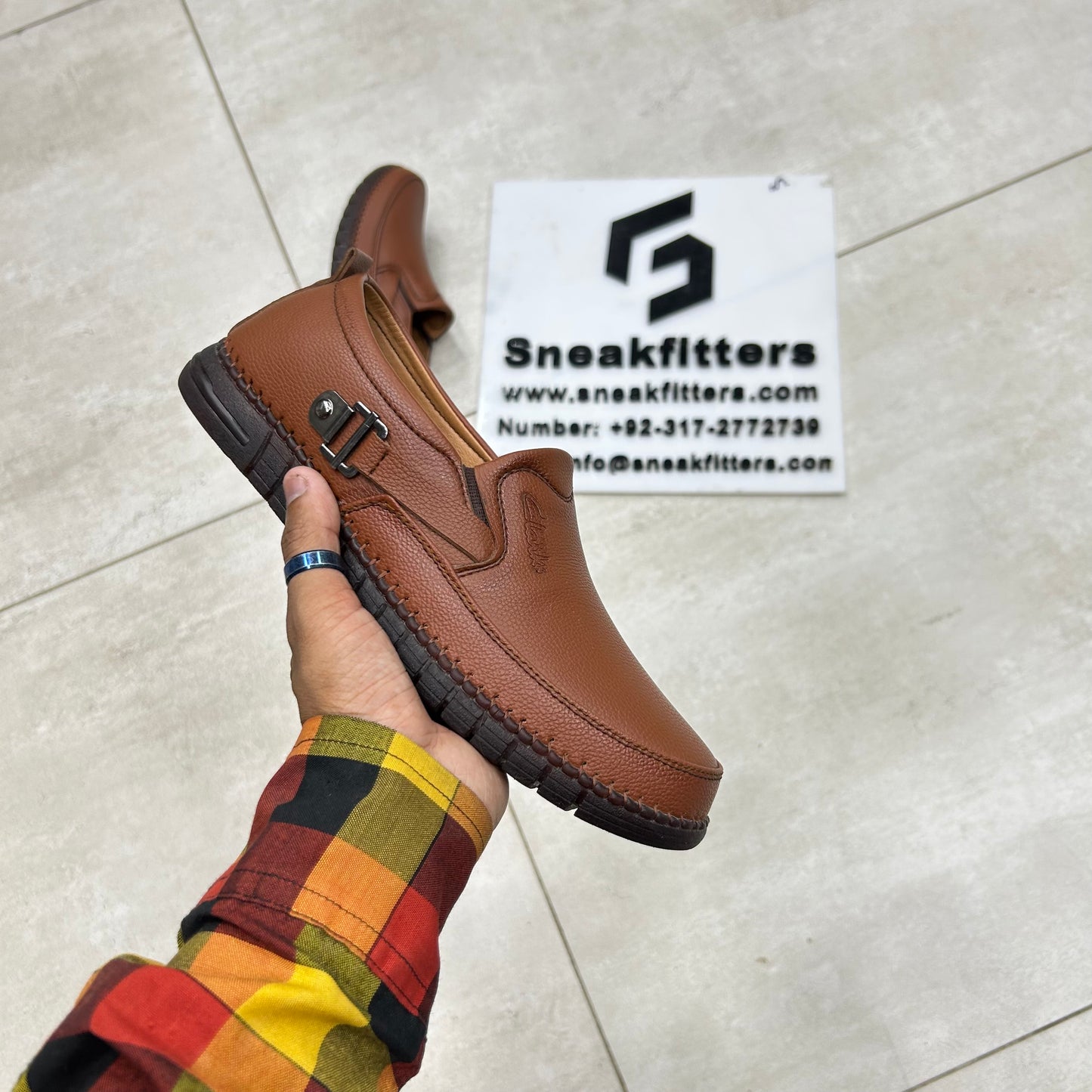 Clarks Shoes - D3 - Ten