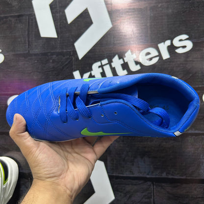 NK - Grippers - Blue
