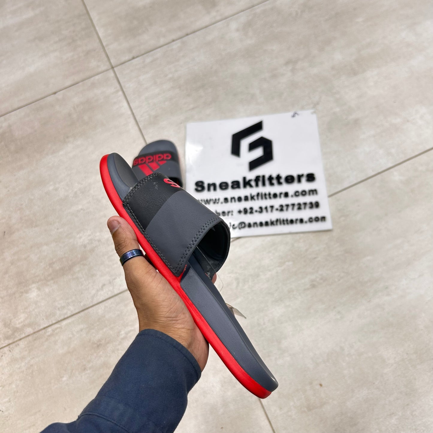 AD - Slide D1 - Gary
