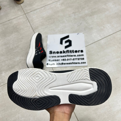 AD - Running - Black Red