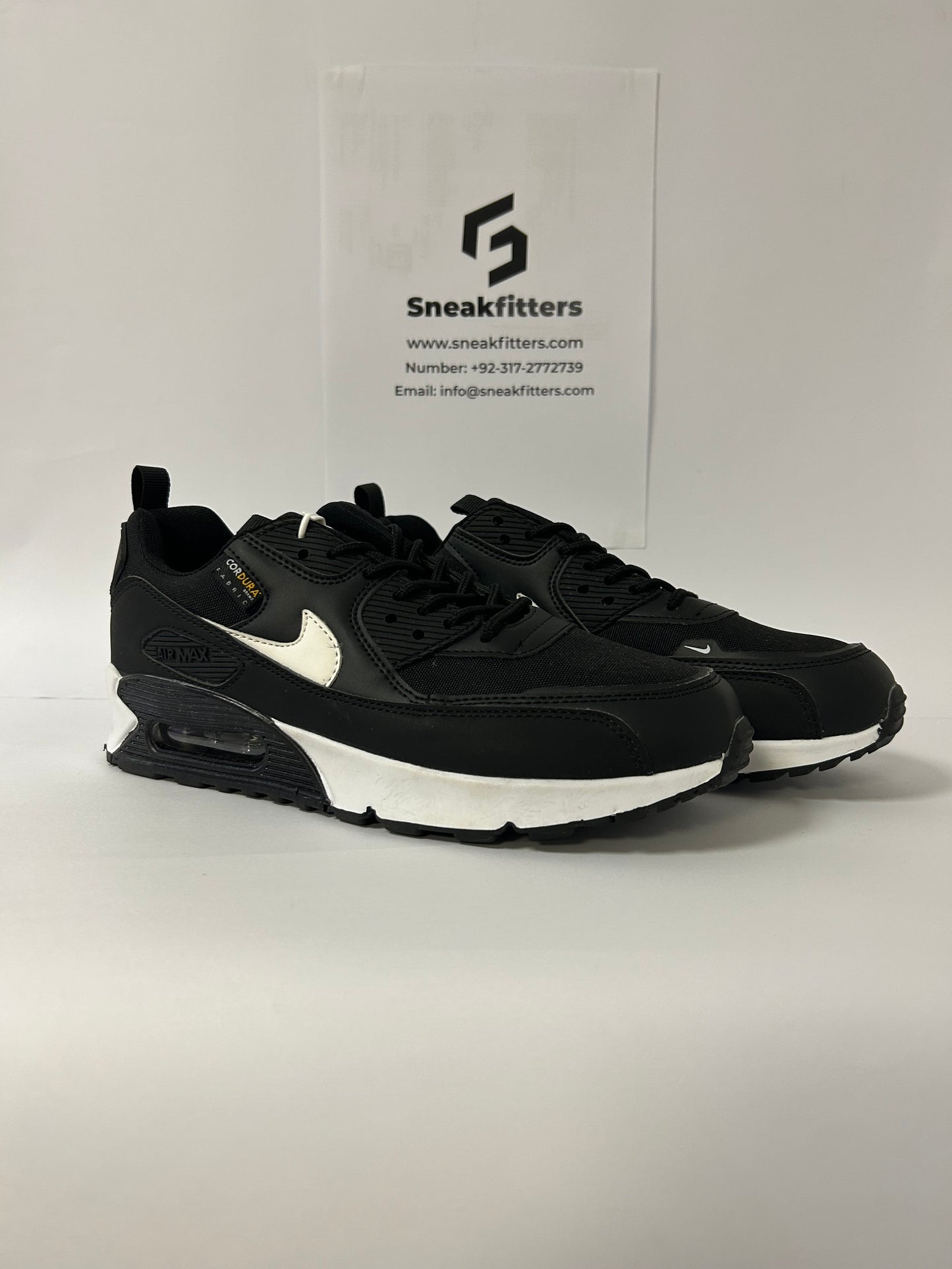 NKE Air Max 90 - Premium - Black White