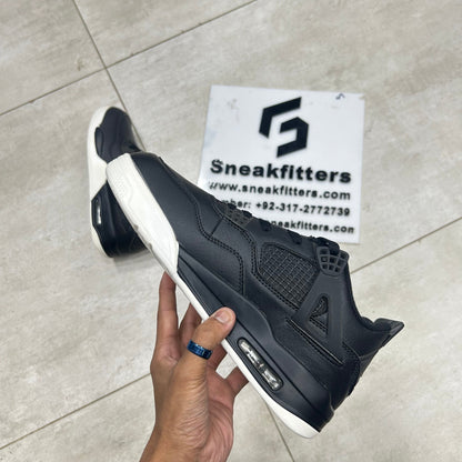 AR JDN 4 - Retro - Black White