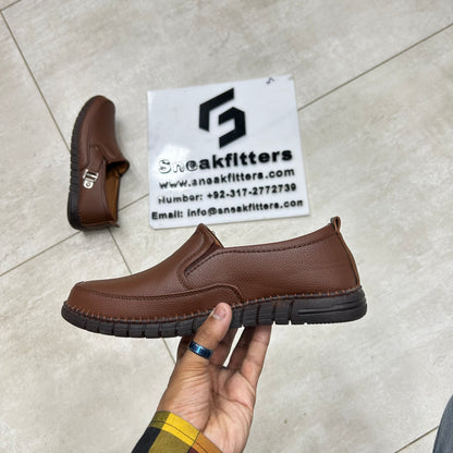 Clarks Shoes - D3 - Brown