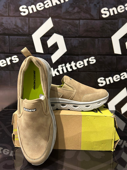 Skecher - Performance - Atchfit - Khaki