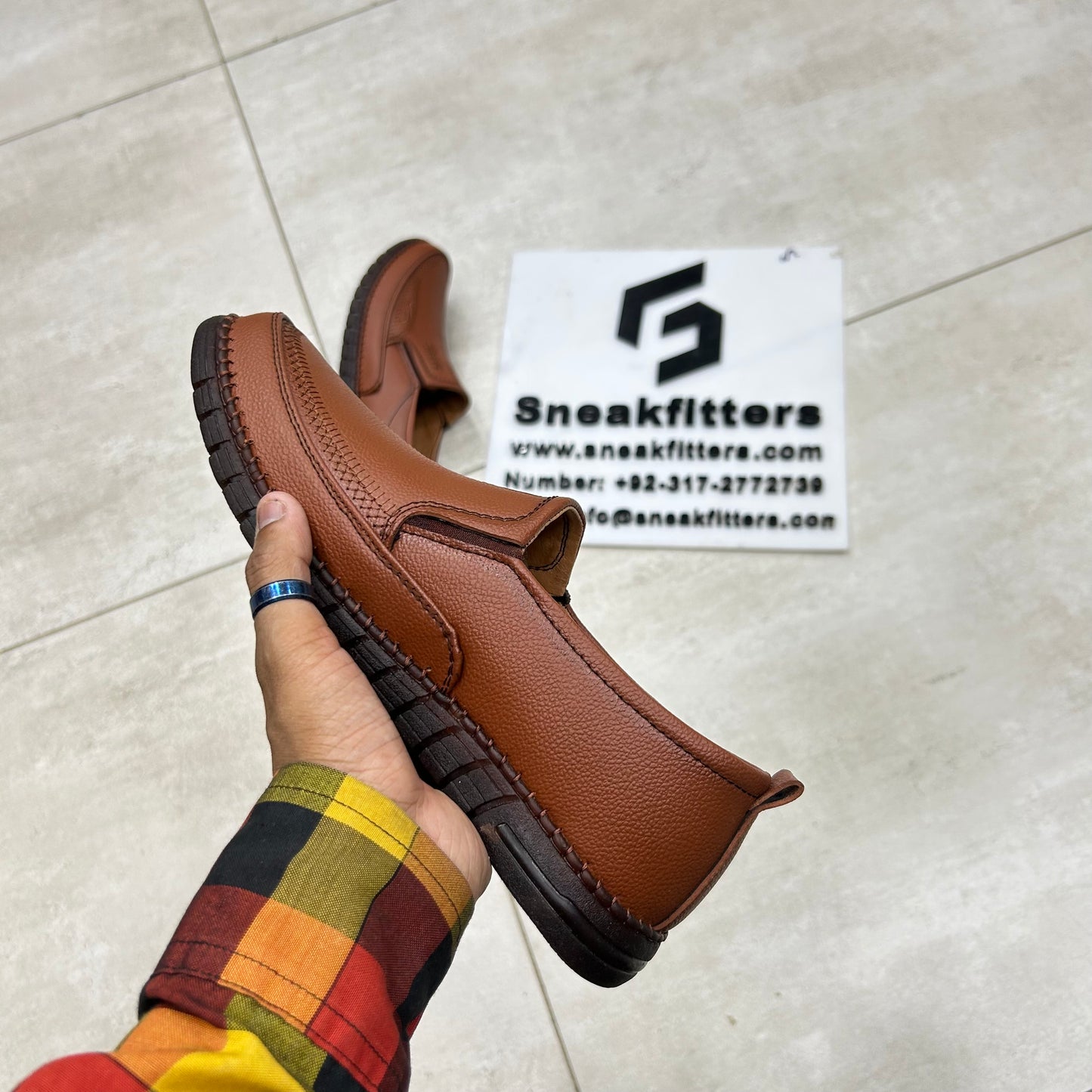 Clarks Shoes - D5 - Brown