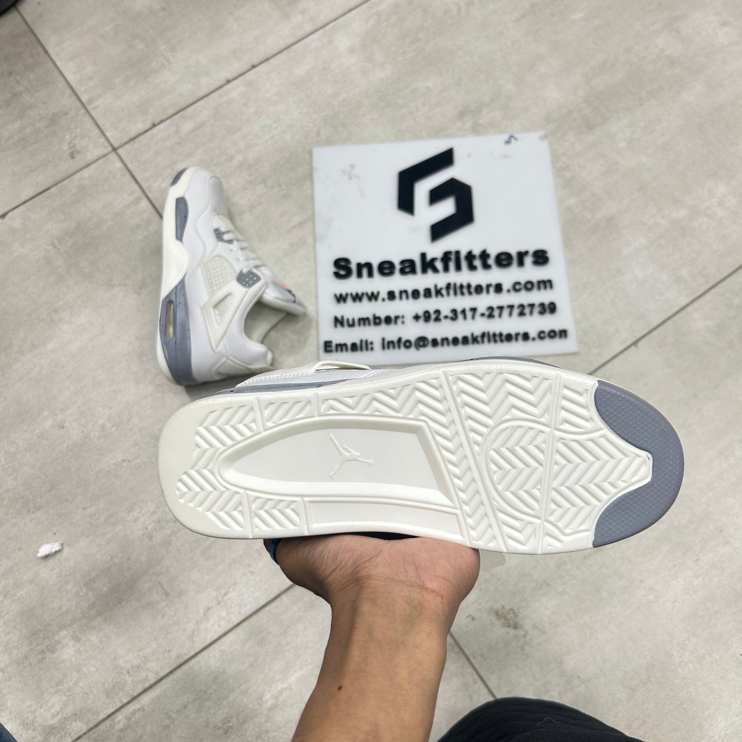 AR JDN 4 - Retro - White Oreo