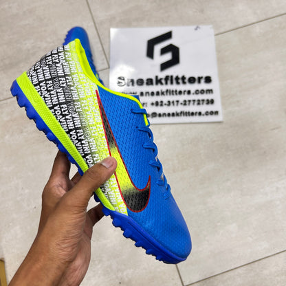 Football - NK Voavini Fly - Gripper - Blue with Green