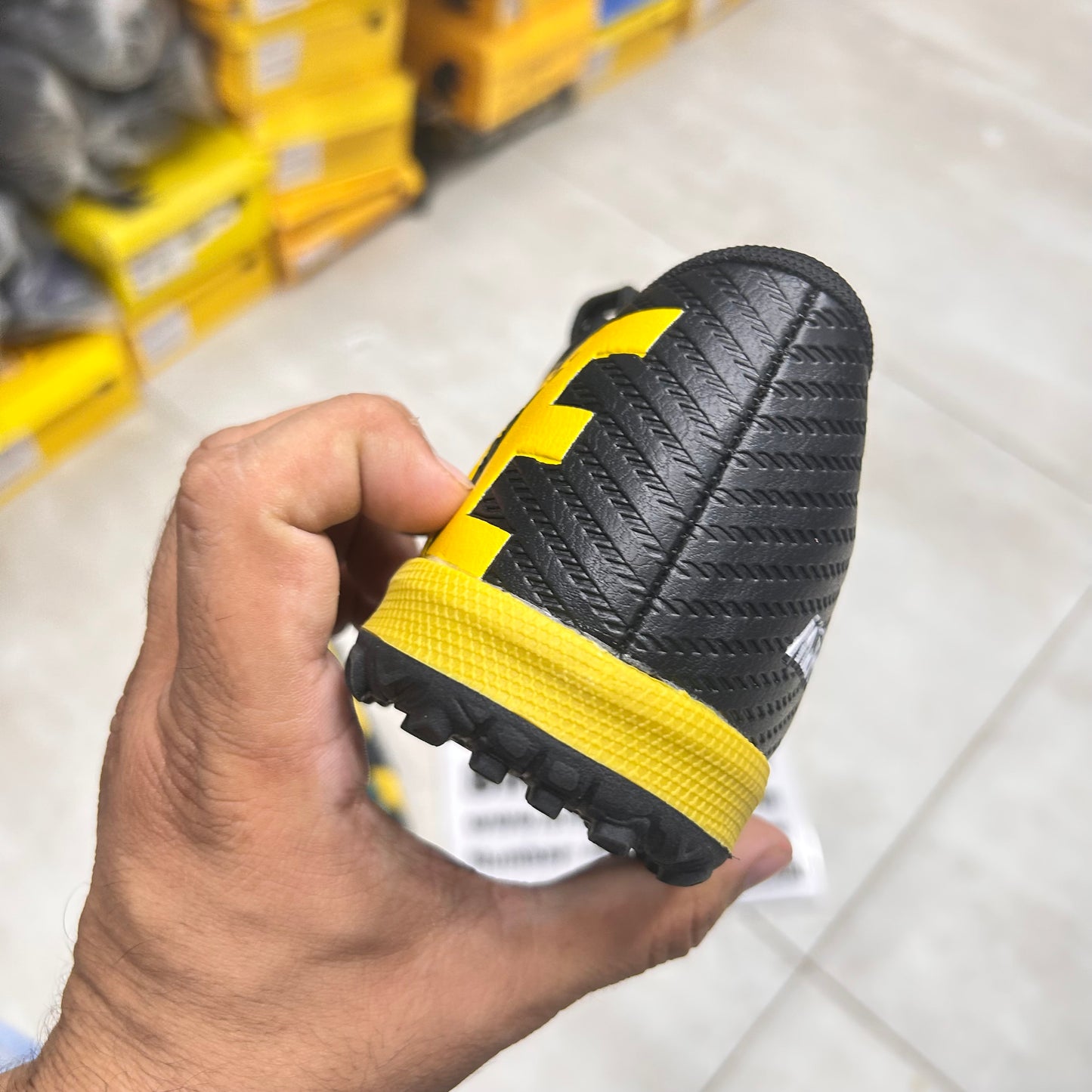 Football - NK Mercurial - Gripper -  Black Yellow