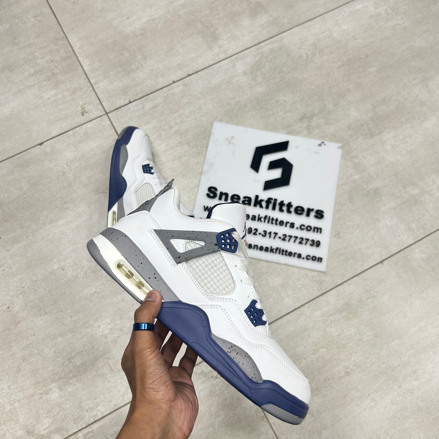 AR JDN 4 - Retro - Midnight Navy