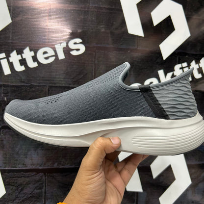 Skechers - GY - Max Cushion - Gray