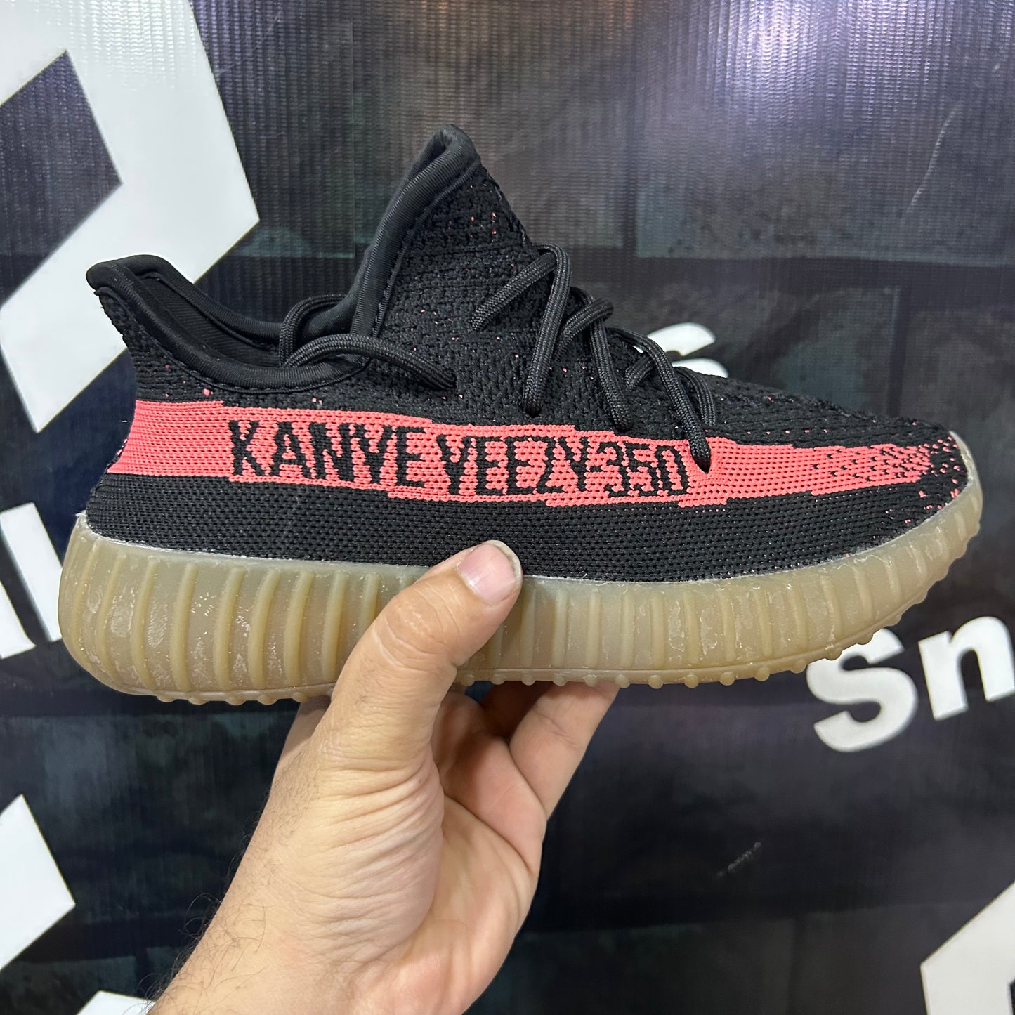 Kanye- Yeezy 350 - Black