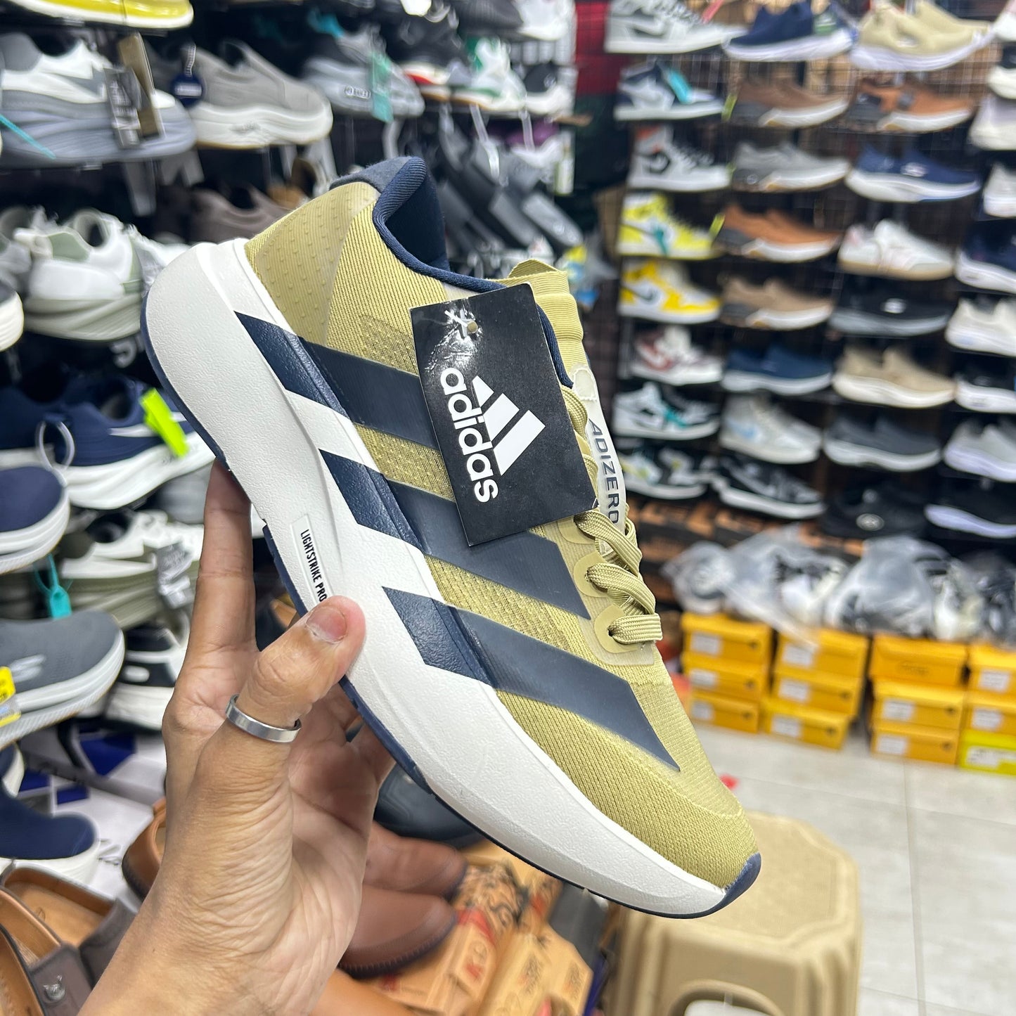 Adid -  Adizero Evo SL Washington 2.0