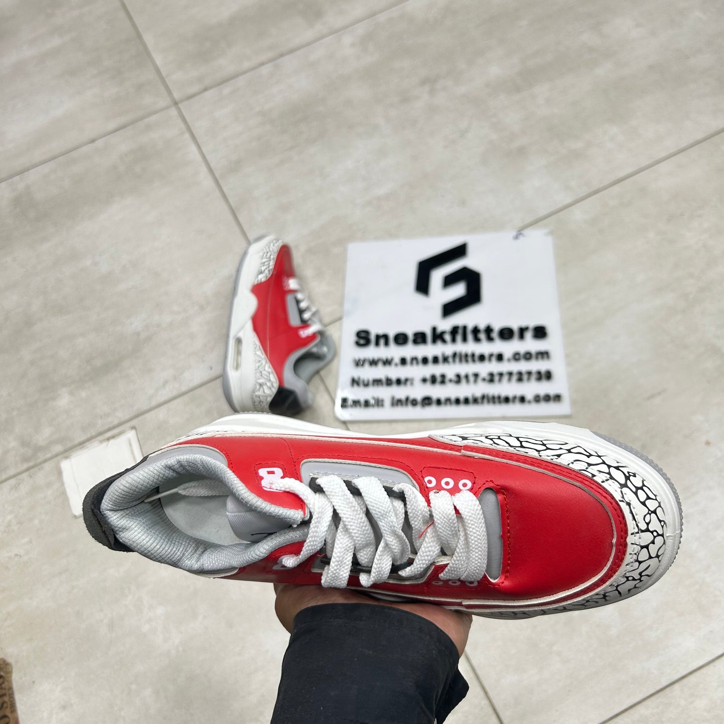 AR JDN 3 - Red