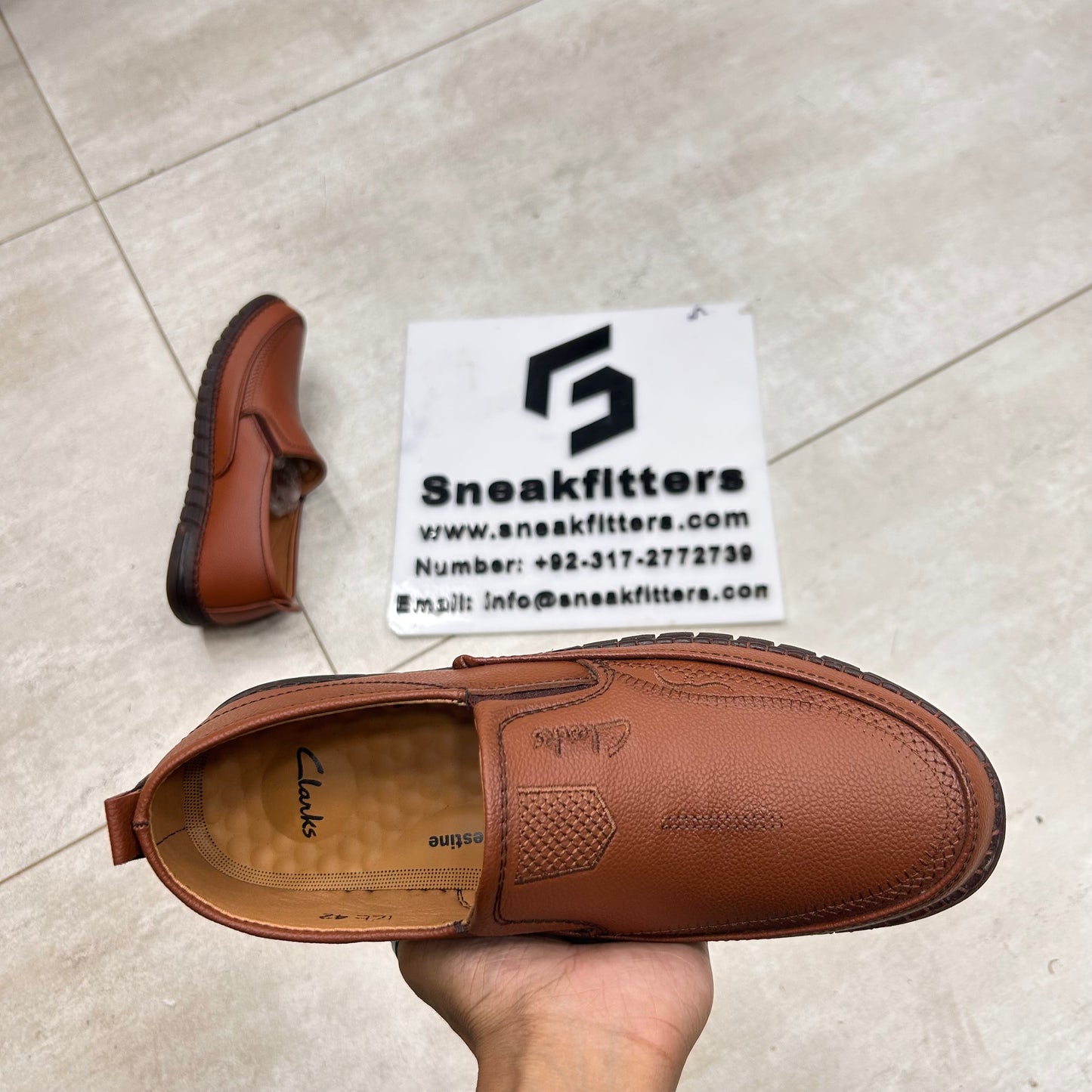 Clarks Shoes - D5 - Ten