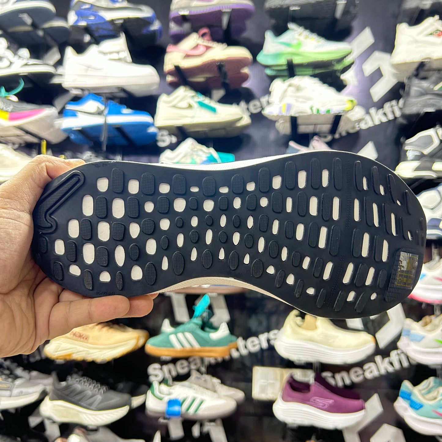 NK - Gore Tex - White