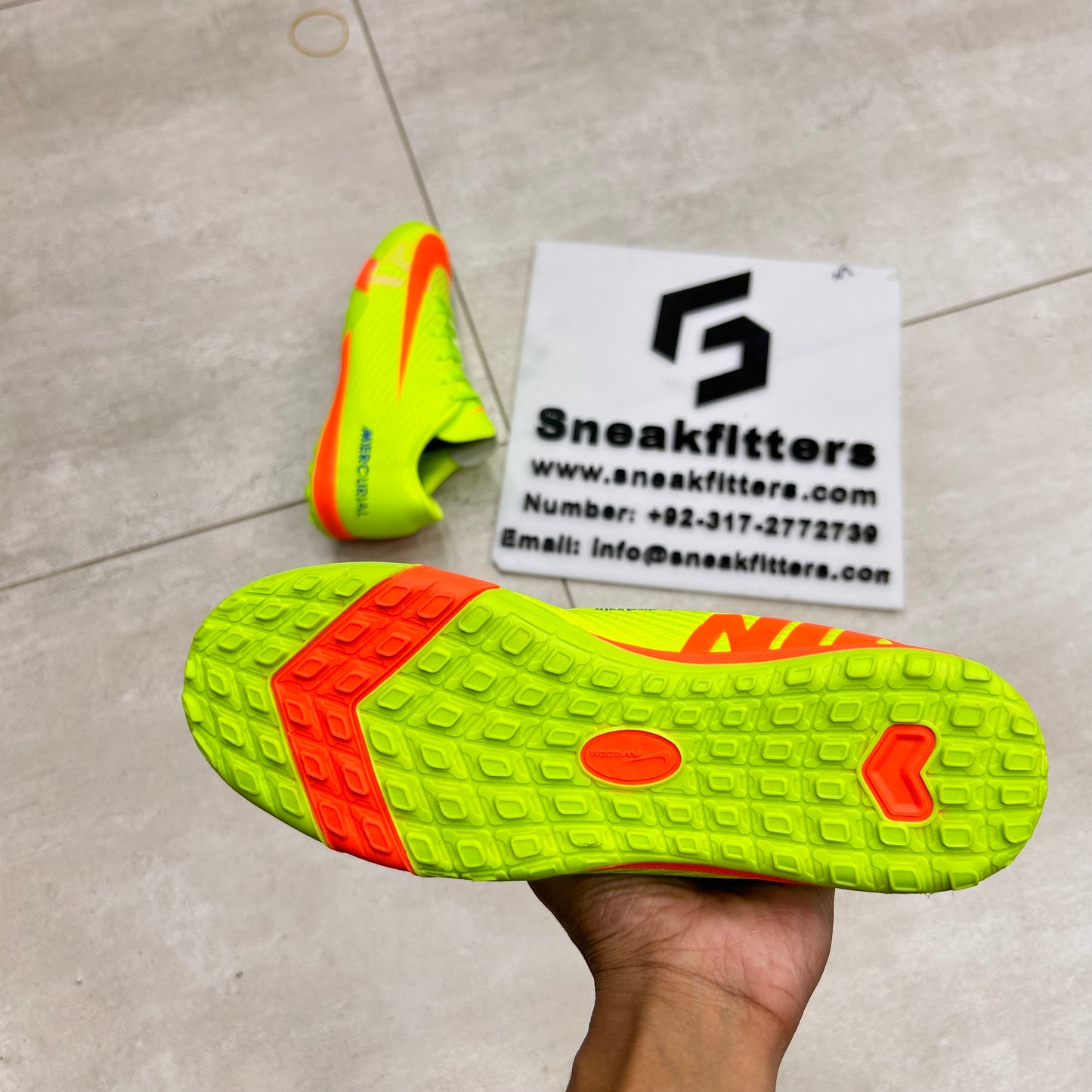 Football - NK Mercurial - Gripper - Green with Orange
