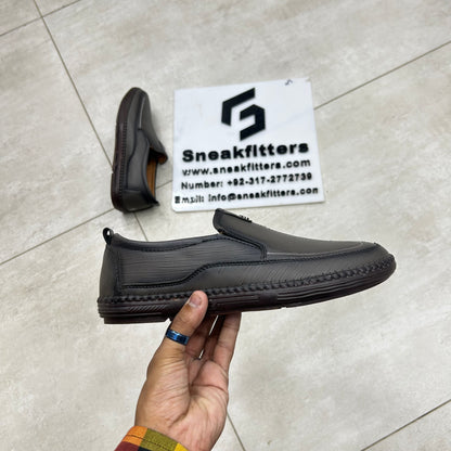 Clarks Shoes - D1 - Gray