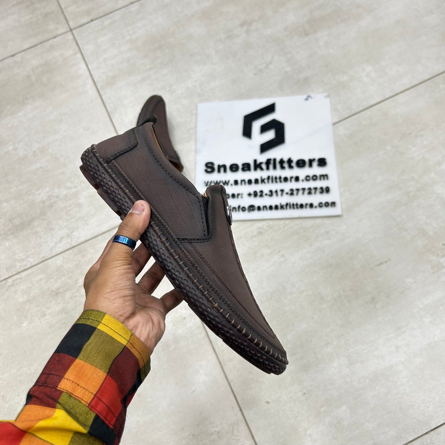 Clarks Shoes - D6 - Brown