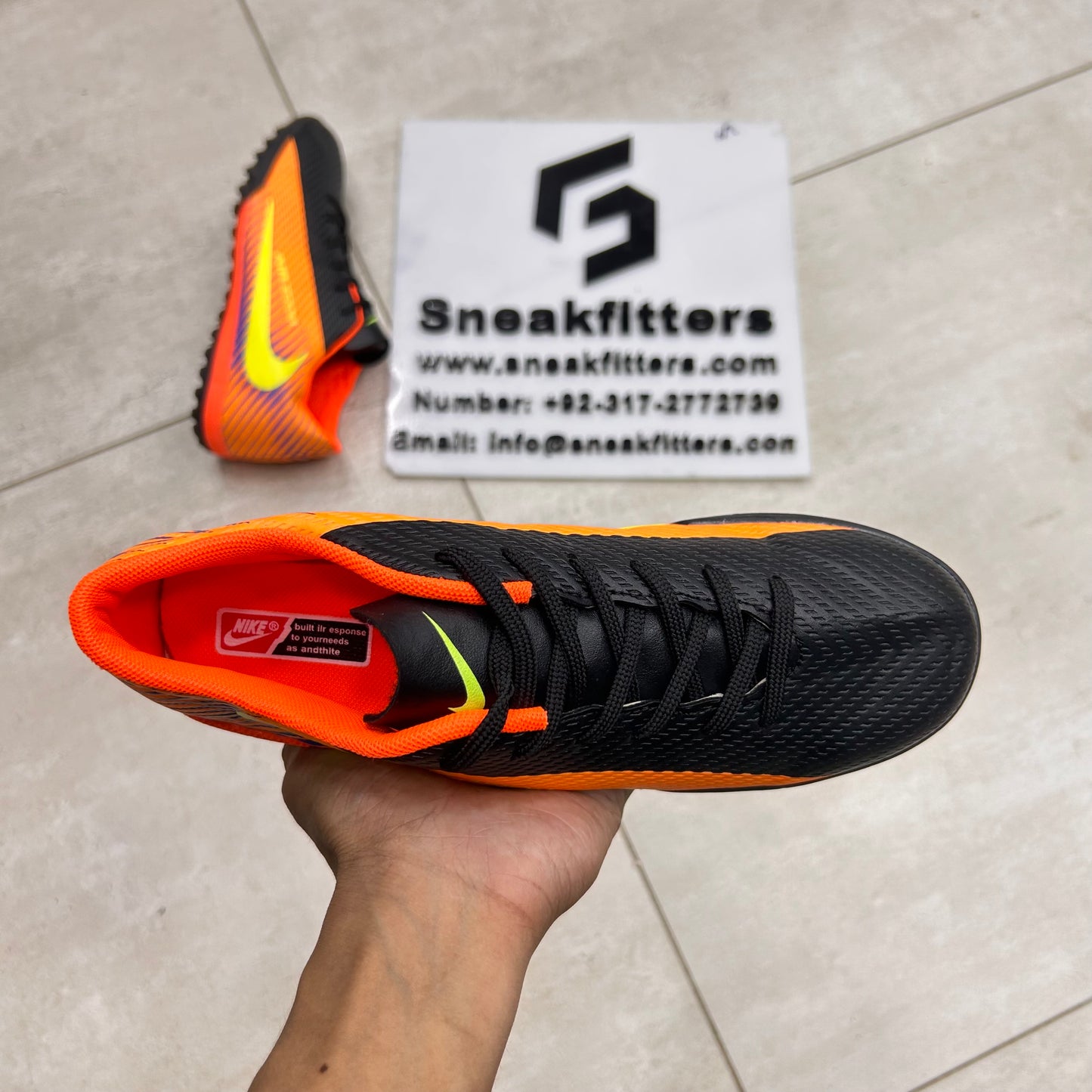 Football - NK Air Zoom - Gripper - Orange Black