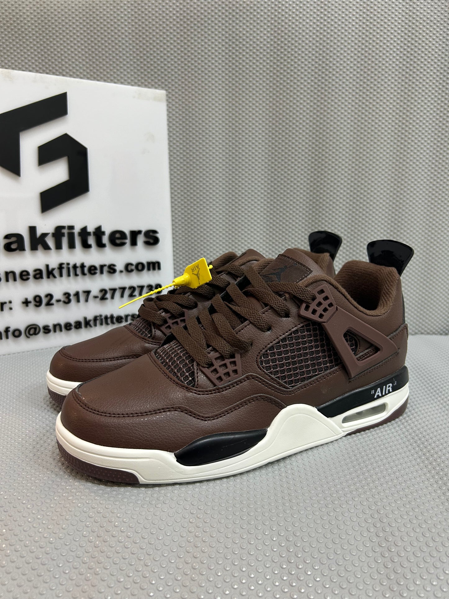 AR JDN 4 - Retro -  (WS) - Brown