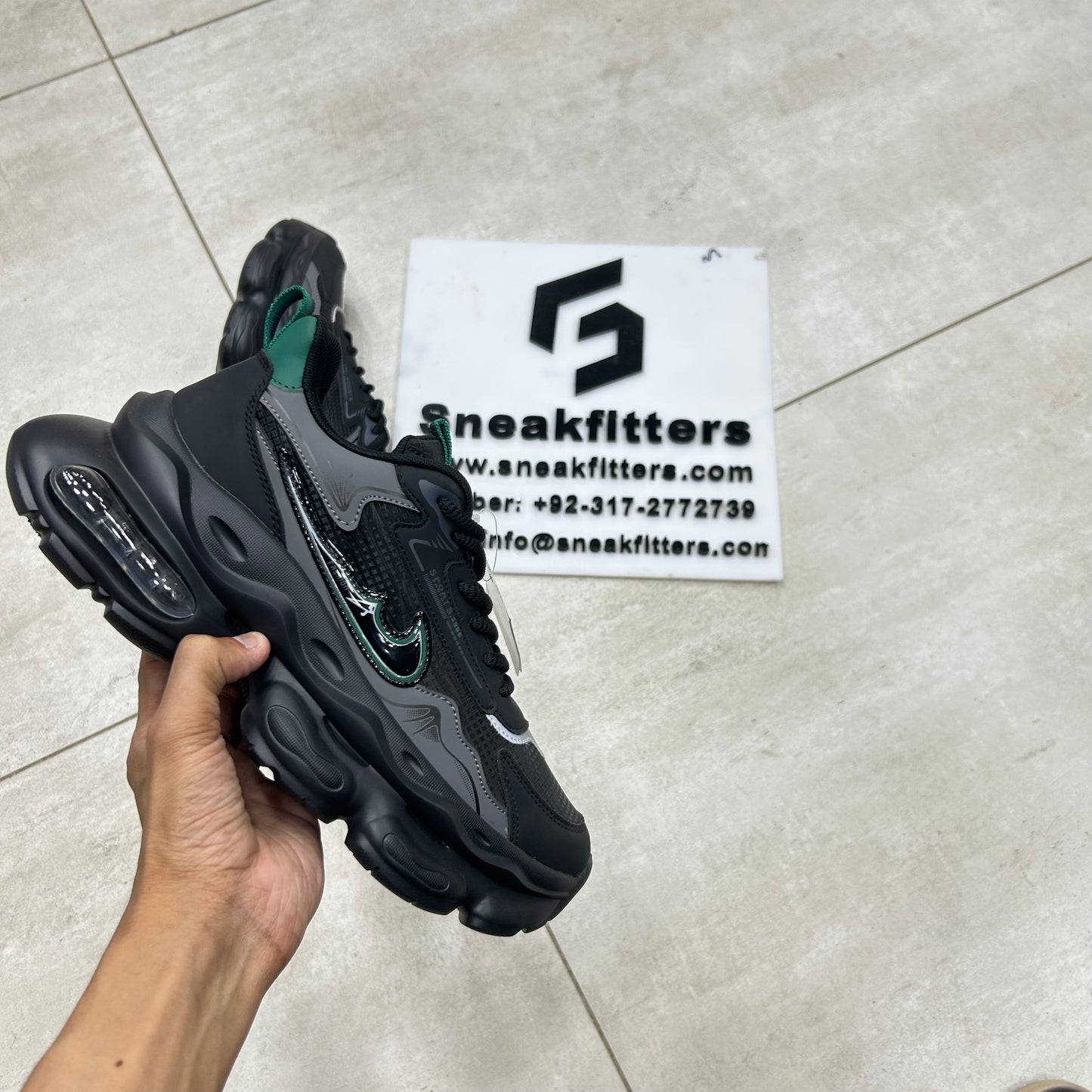 Fashion -  Beutlet Sport - Black