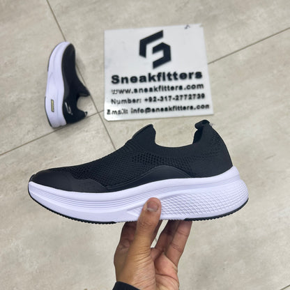 SK - GoRun - Black White