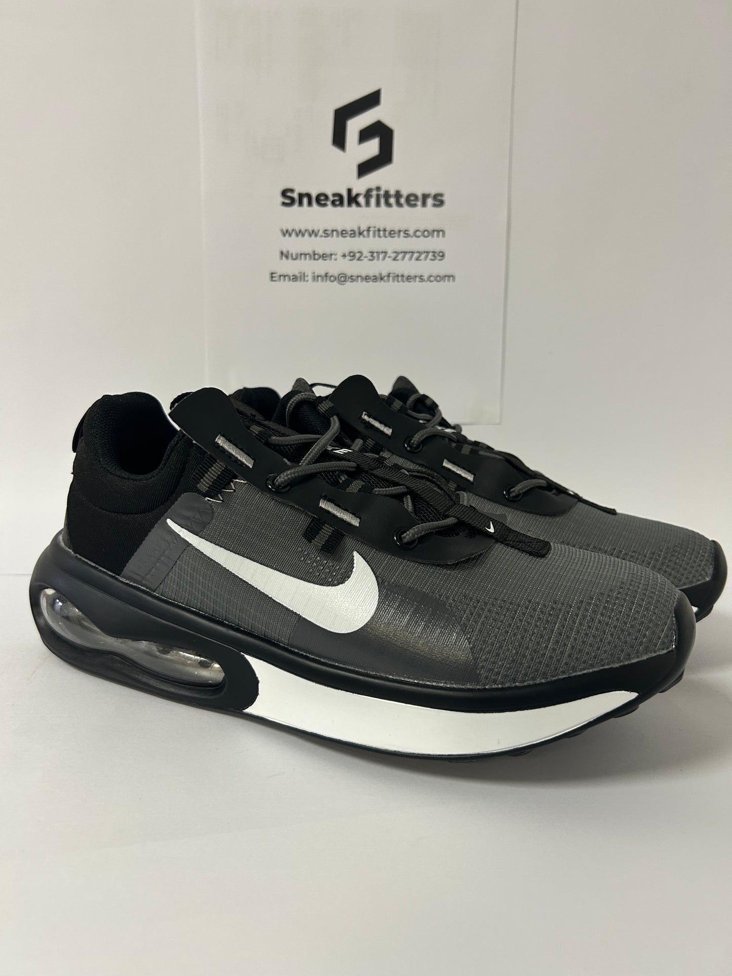 NKE Air Max - 2k21 - Black with White