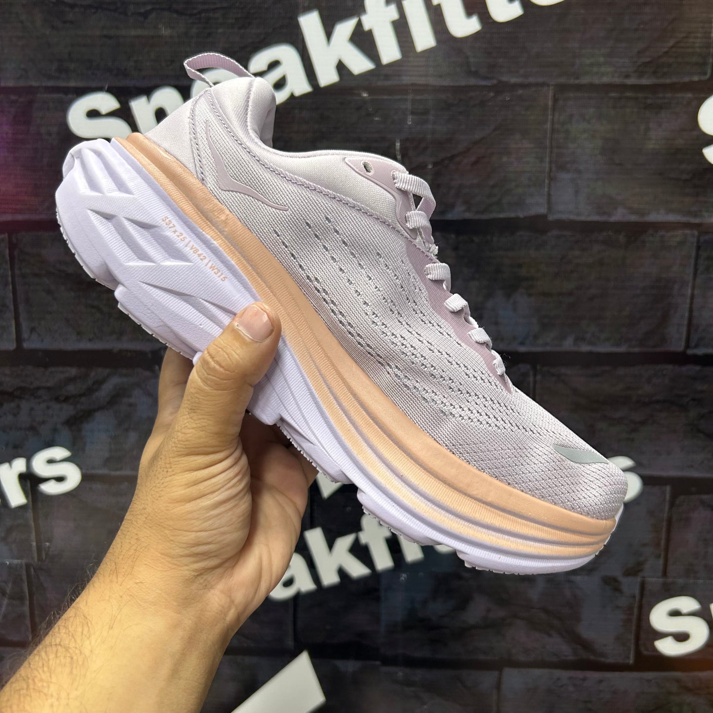 Hoka - Bondi 8 - Starlight Glow