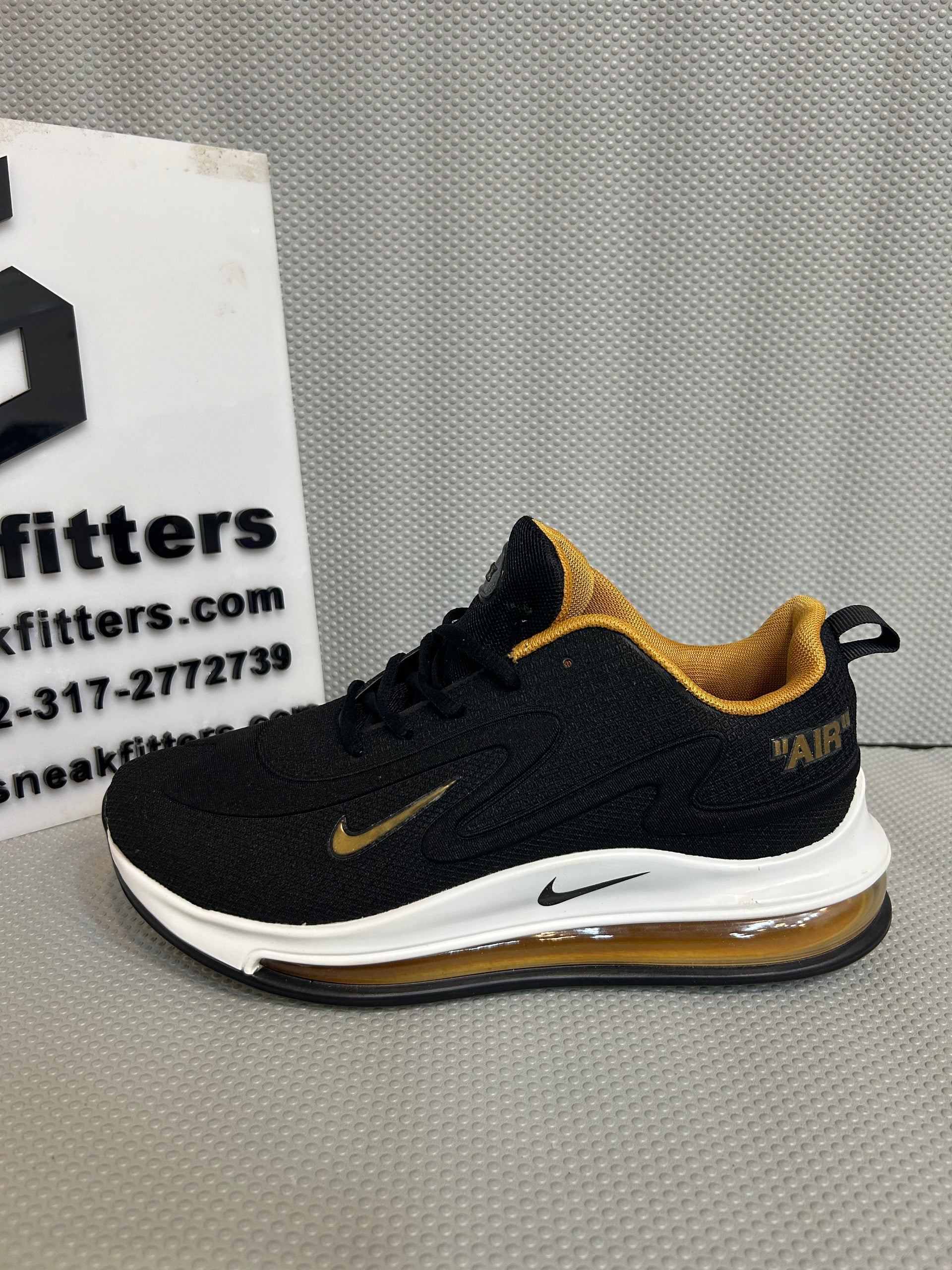 NKE Air Max 720 Black Golden Sneakfitters - Main Image