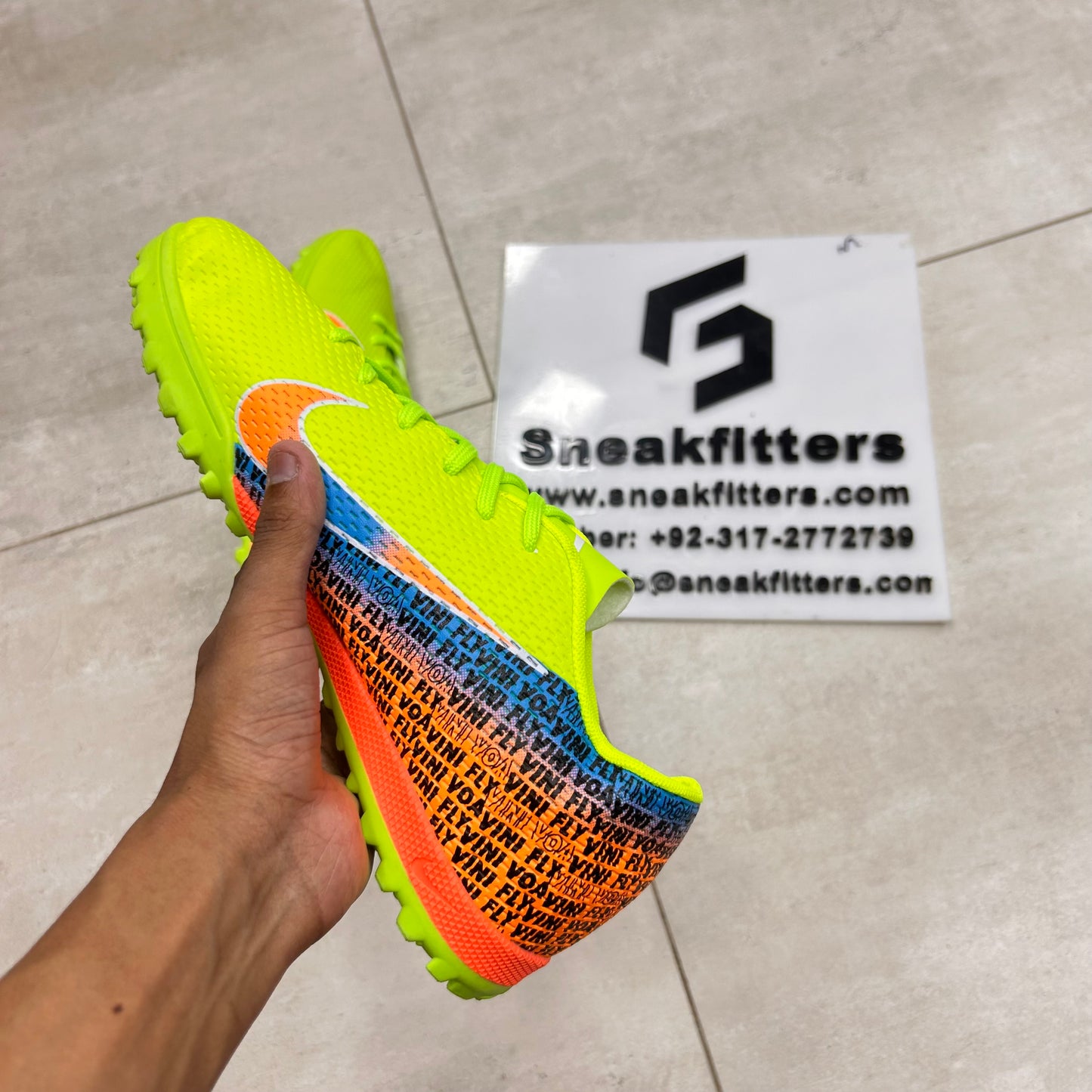 Football - NK Voavini Fly - Gripper - Green with Blue