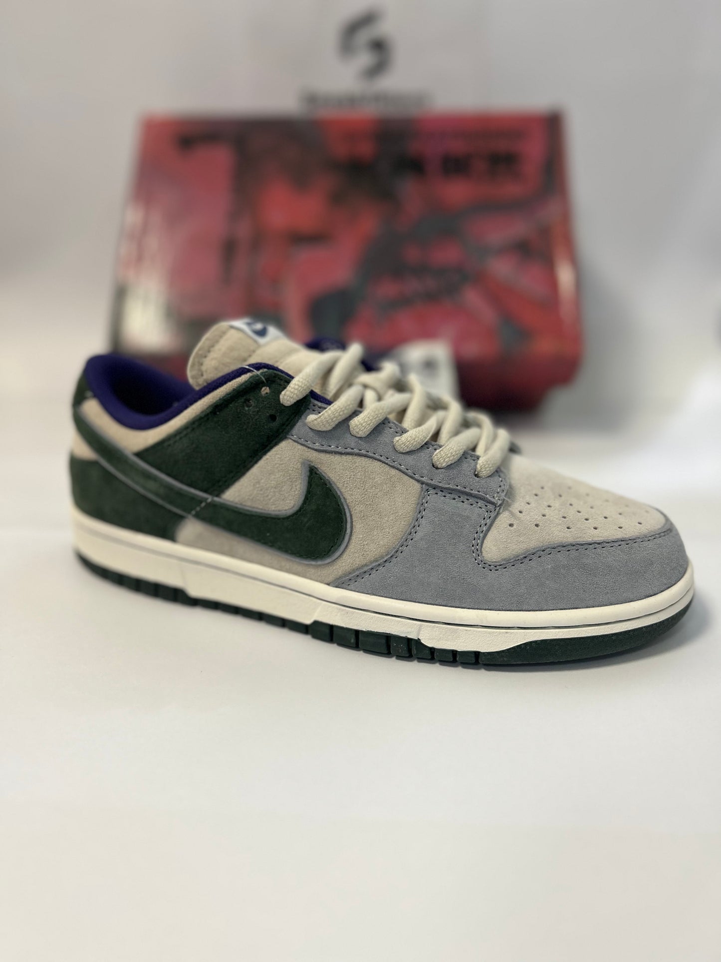 NKE SB Dunk - Low - Otomo Green