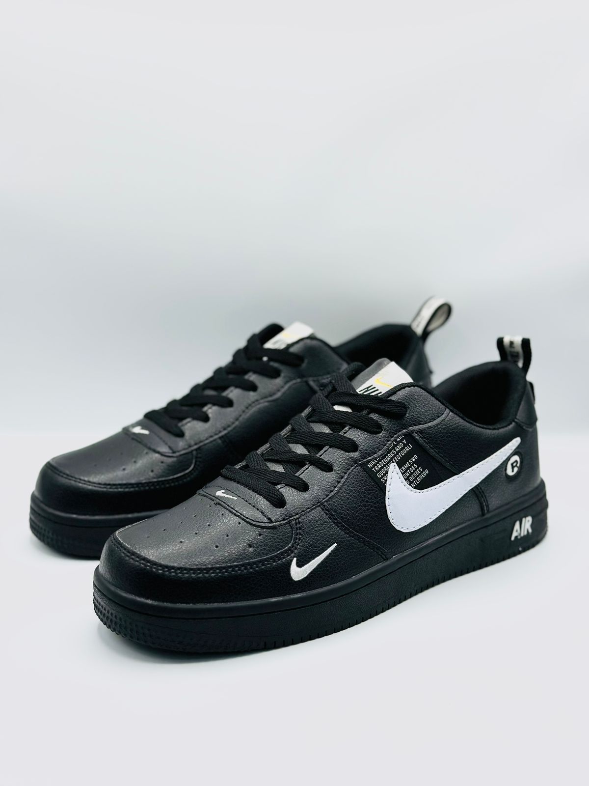 NKE Airforce 1 - Utility Black (Master)