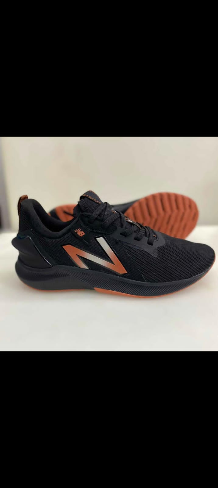 New Balance - FuelCell RC Elite - Black Orange