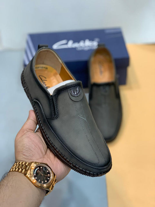 Clarks - Medicate - D1 - Black