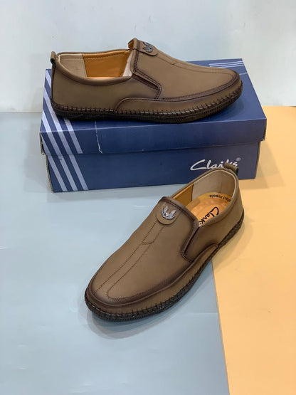 Clarks - Medicate - D1 - Brown