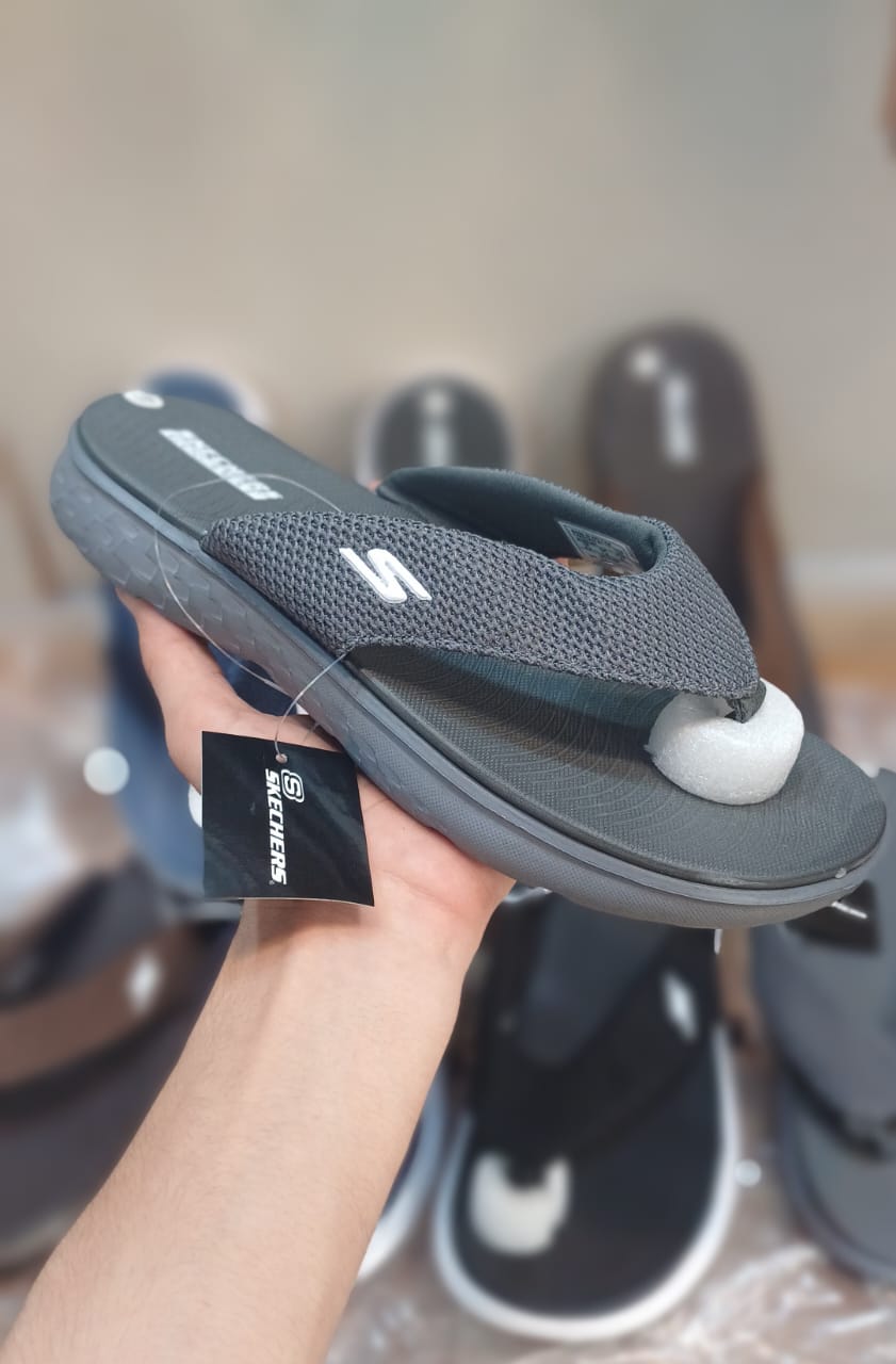 Skechers - Slides - Go Gamat - Grey