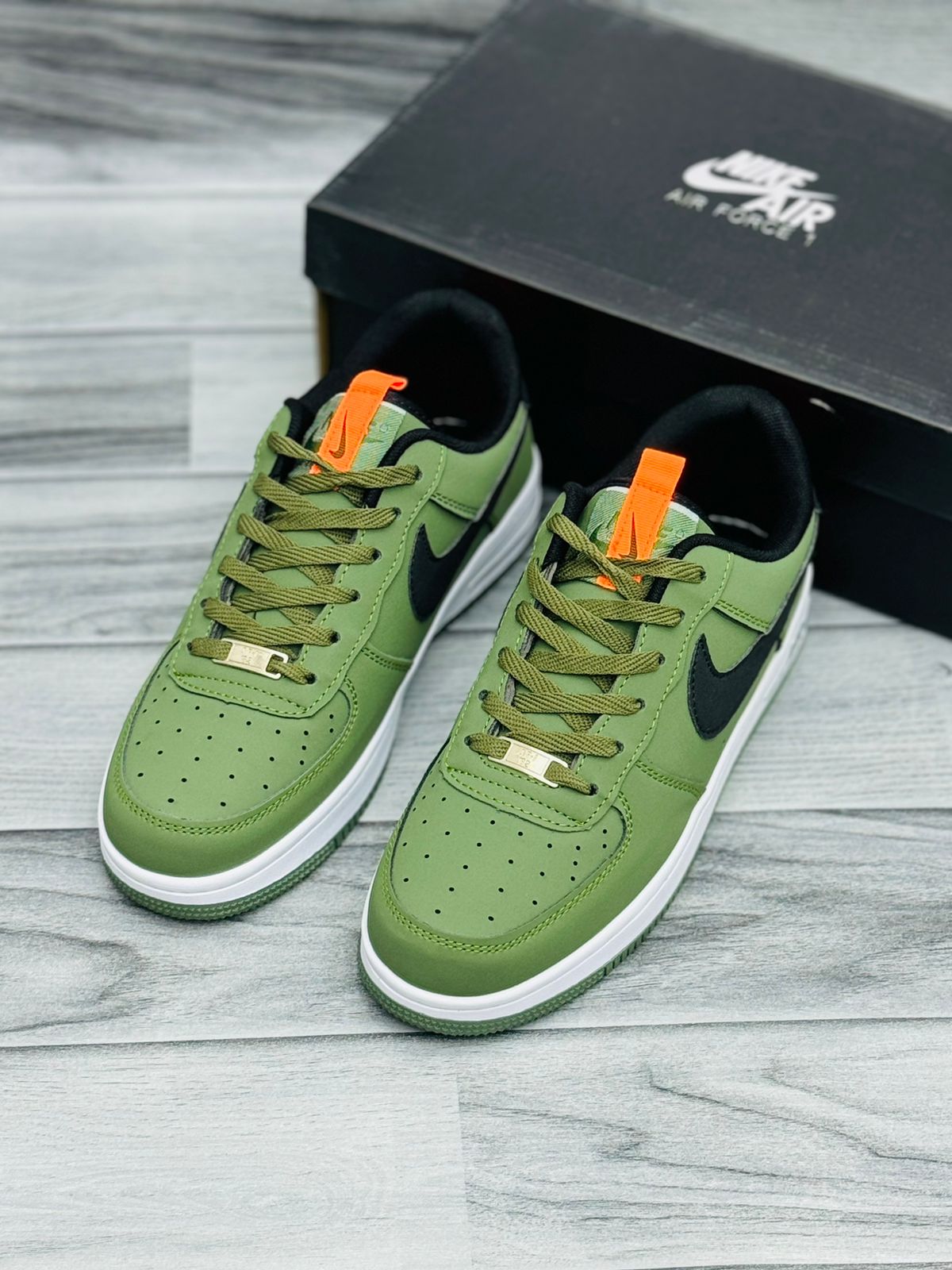 NKE -  Air force 1 - Green