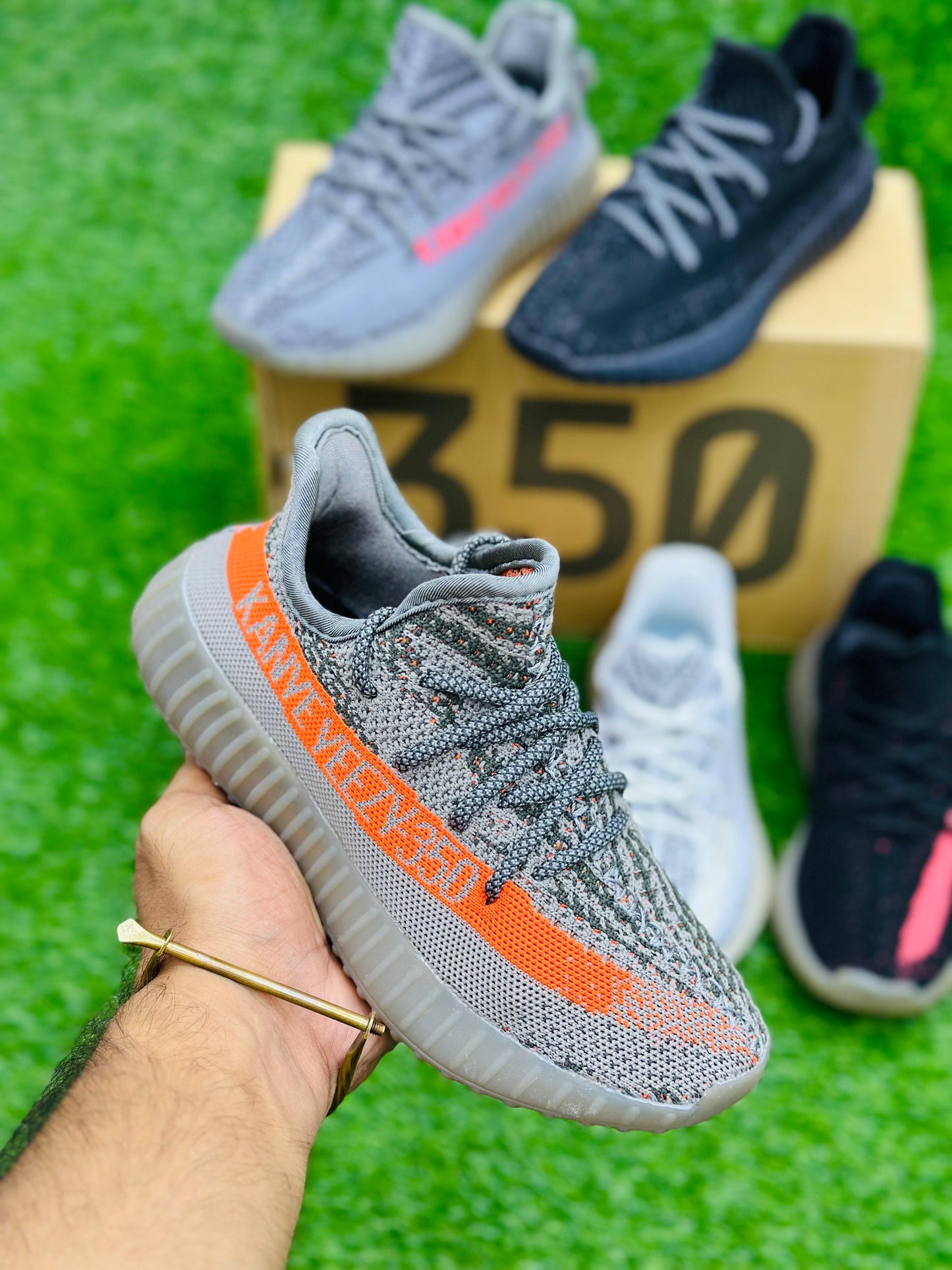 Yeezy - 350 - W - Gray Orange