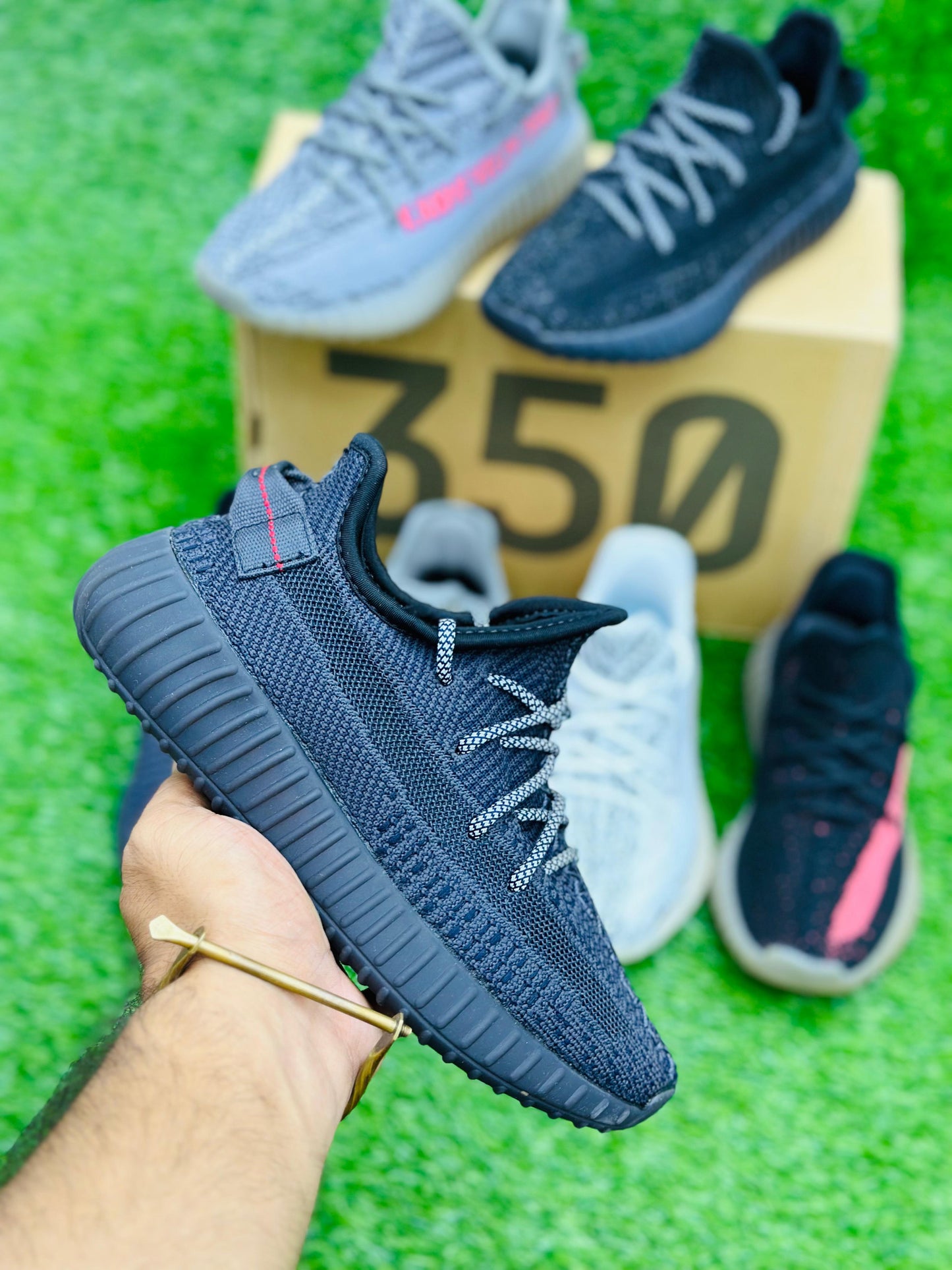 Yeezy - 350 - W - Gray Black