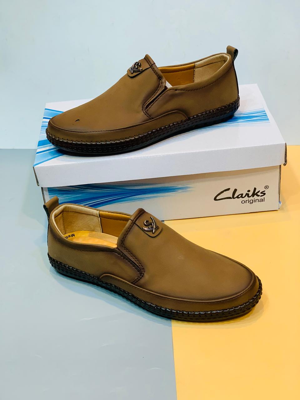 Clarks - Medicate - D5 - Brown