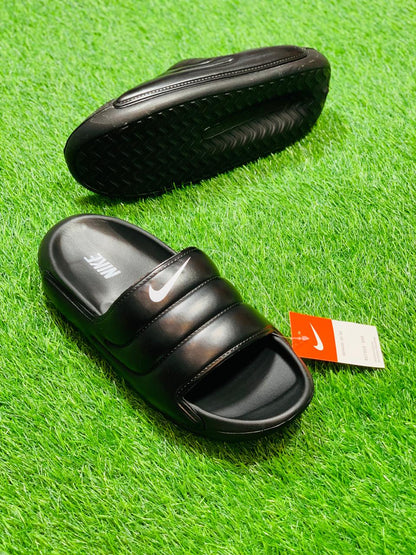 NKE - Slides - D4 - All Black